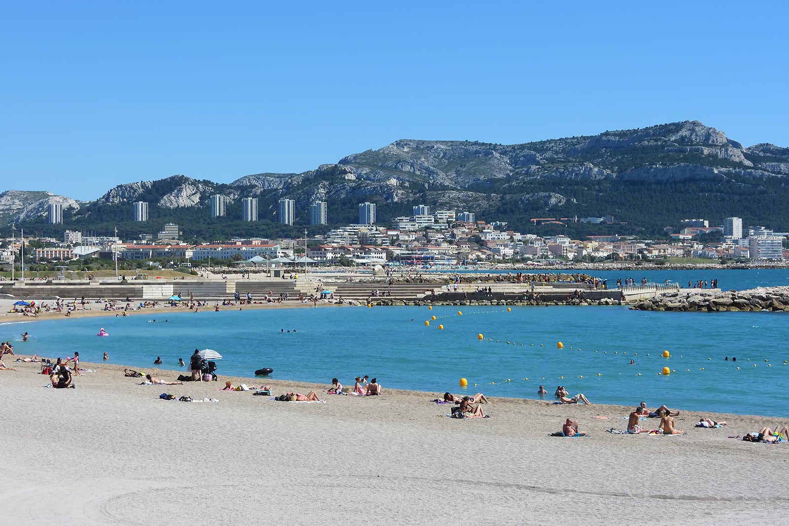 Beach in online marseille