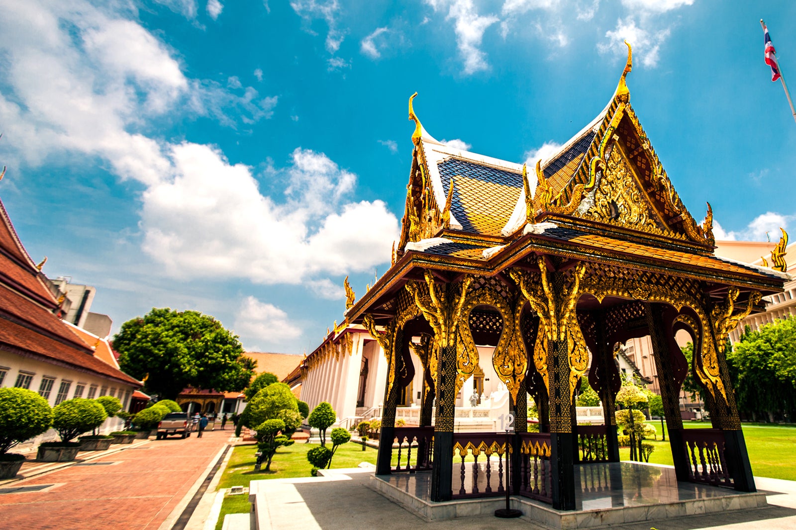 The 7 Best Places To Visit In Bangkok