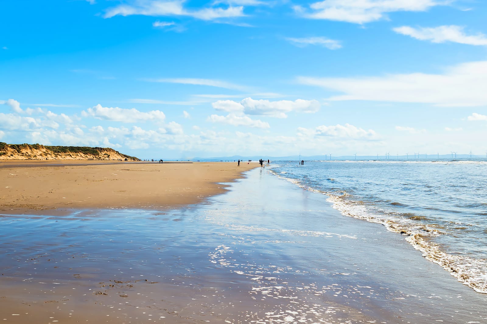 8 Best Beaches Near Liverpool What Is The Most Popular Beach In And 8-best-beaches-near-liverpool-what-is-the-most-popular-beach-in-and