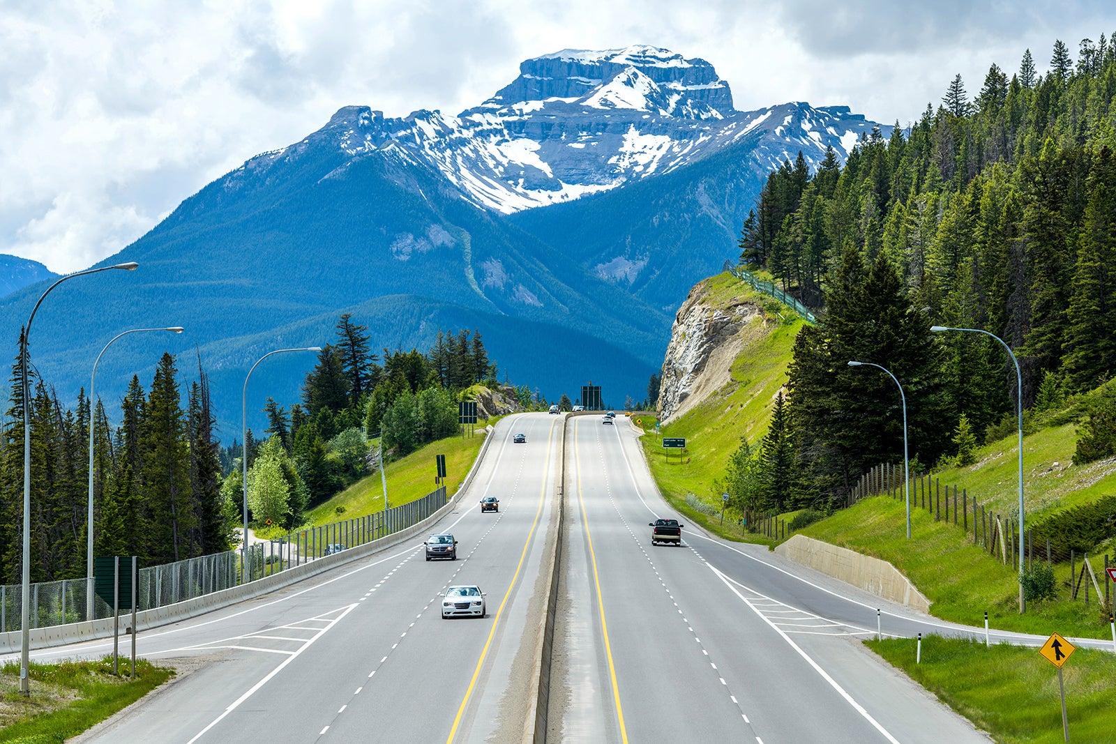 5 Legendary Road Trips Across Canada Canada s Most Scenic Drives Go 