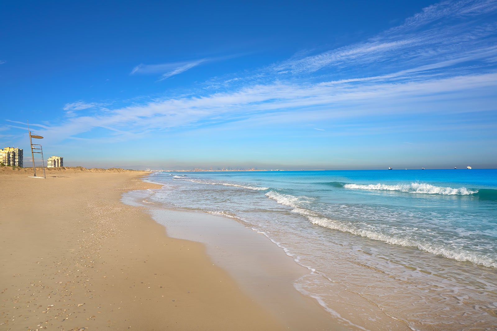 10 Best Beaches In Valencia What Sandy Beaches Make Valencia Famous 