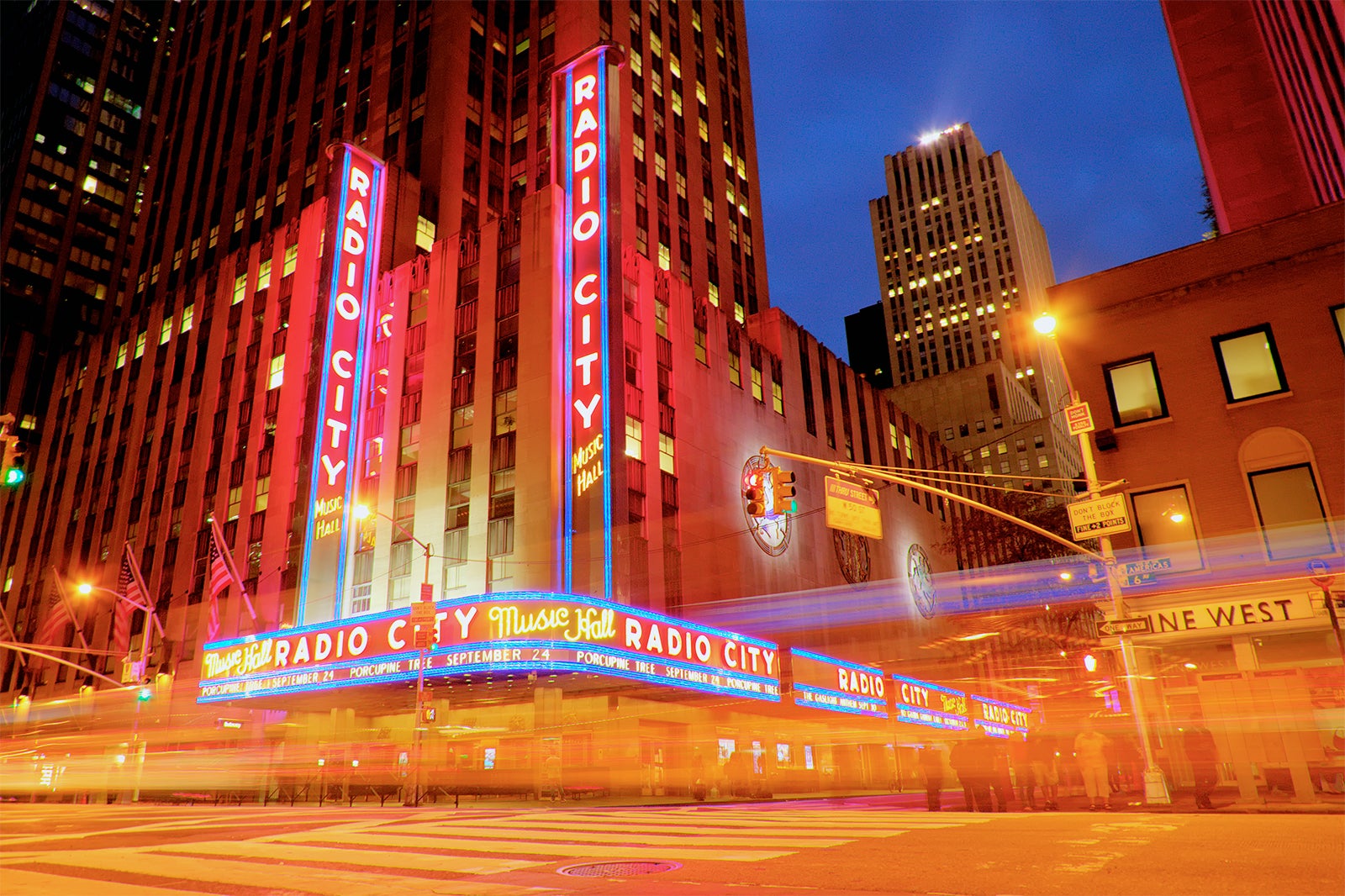 Izod center radio city music 2025 hall hotel