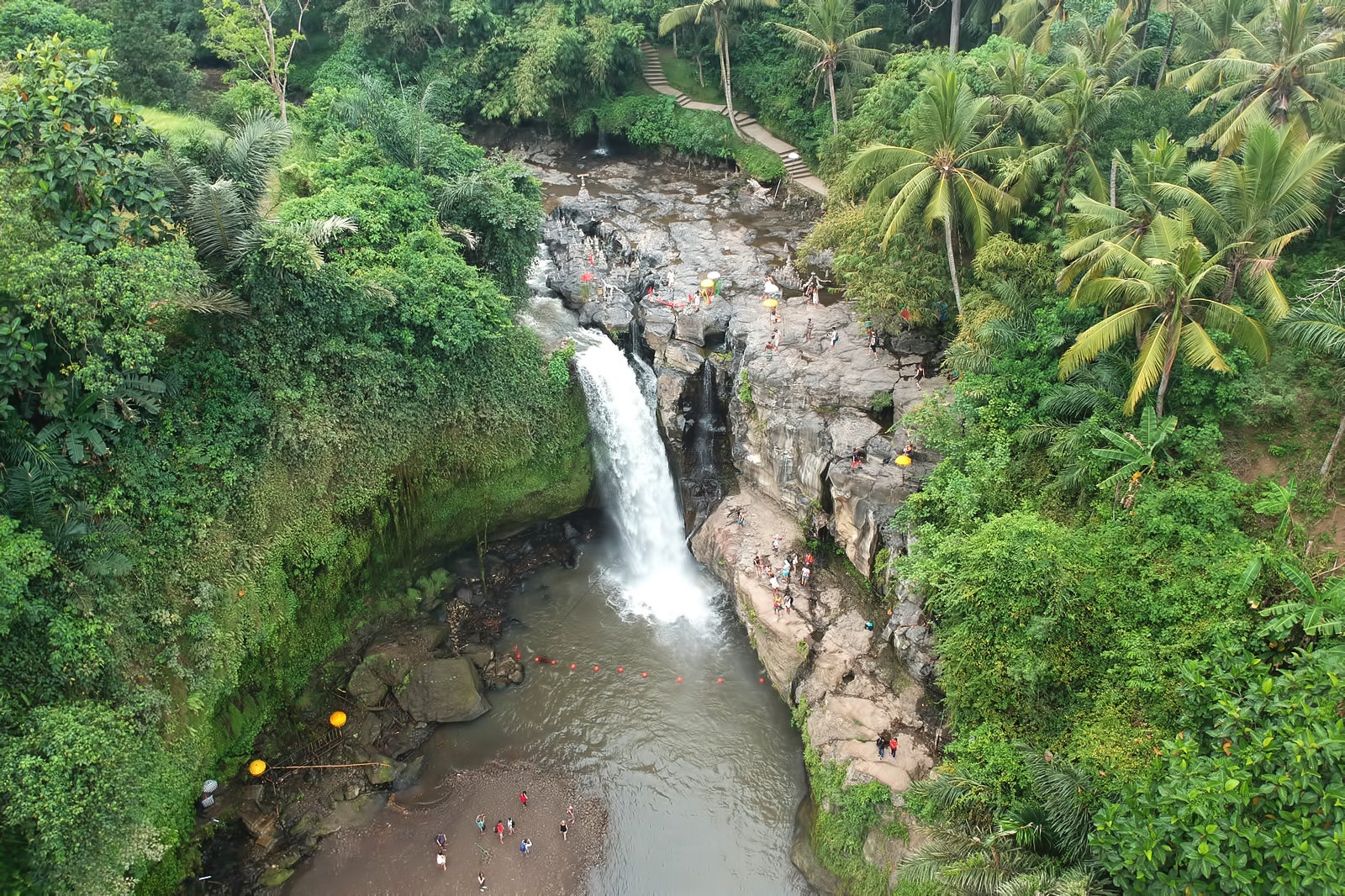 Tegenungan Waterfall In Bali Popular And Scenic Waterfall Near Ubud 5801