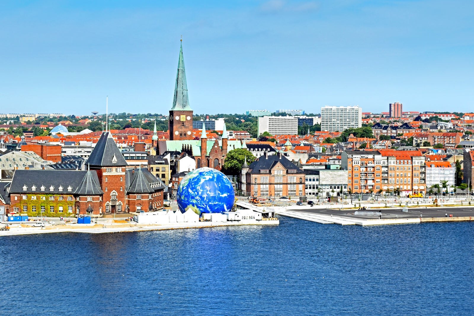 De 10 bedste storbydestinationer til sommerferien - Tag på en ...