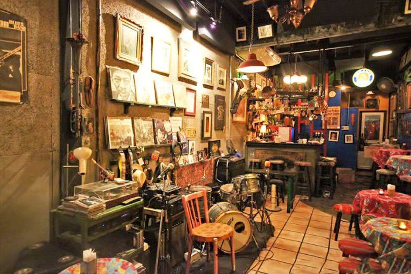 9 Best Live Music Bars In Bangkok Best Places For Bangkok Live Music 9-best-live-music-bars-in-bangkok-best-places-for-bangkok-live-music