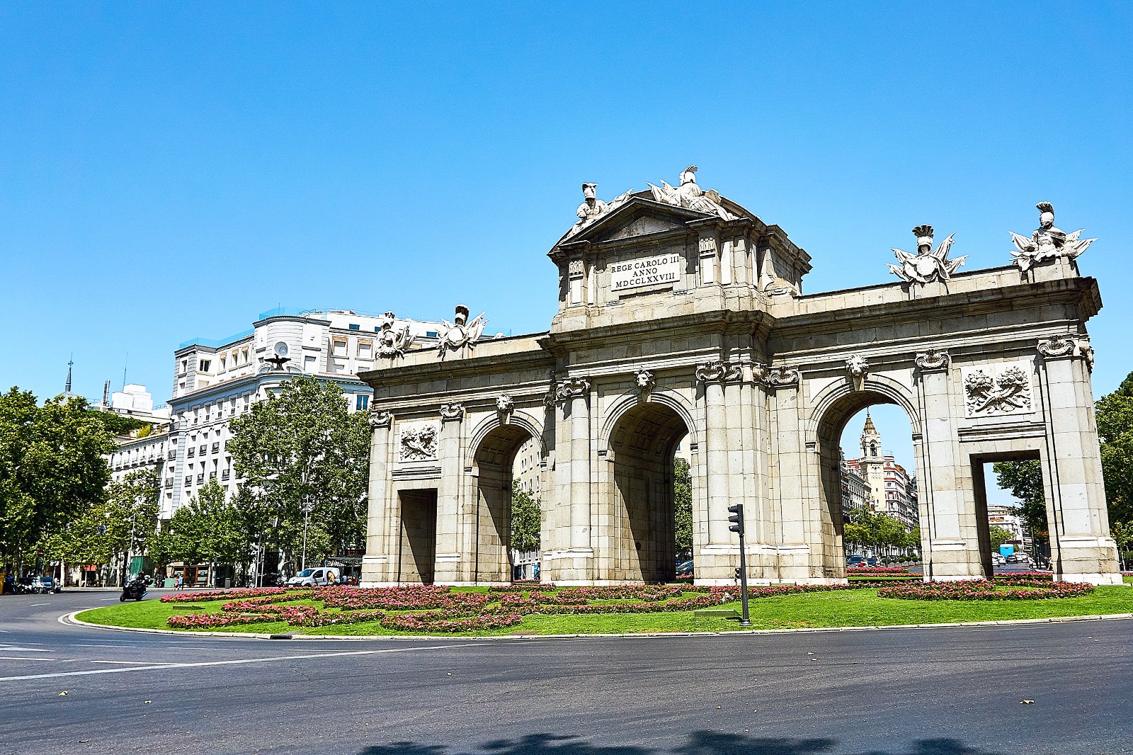 Madrid, History, Population, Climate, & Facts