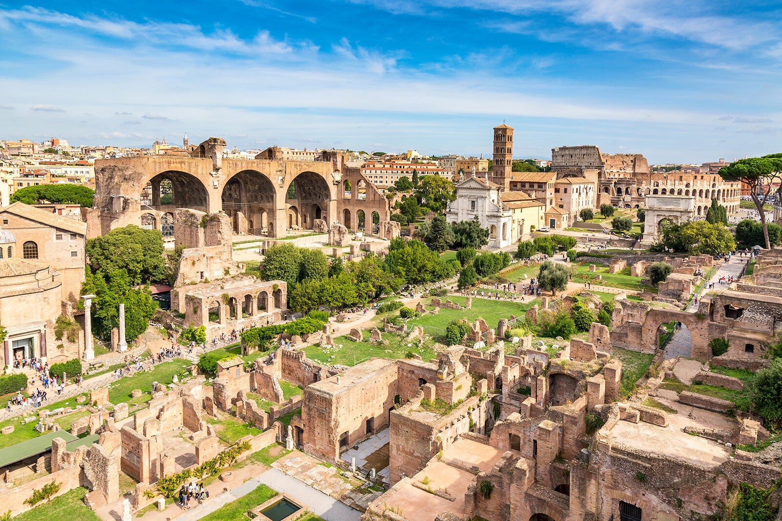 Roman Forum In Rome Visit The Site Of An Ancient Roman Marketplace 