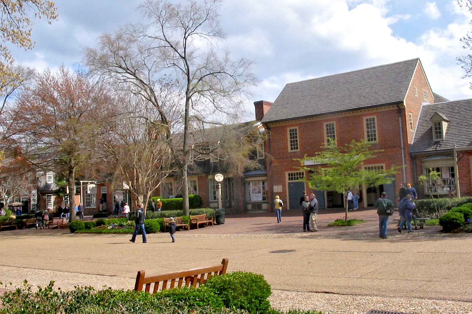 It's All Leggings at Williamsburg Premium Outlets® - A Shopping