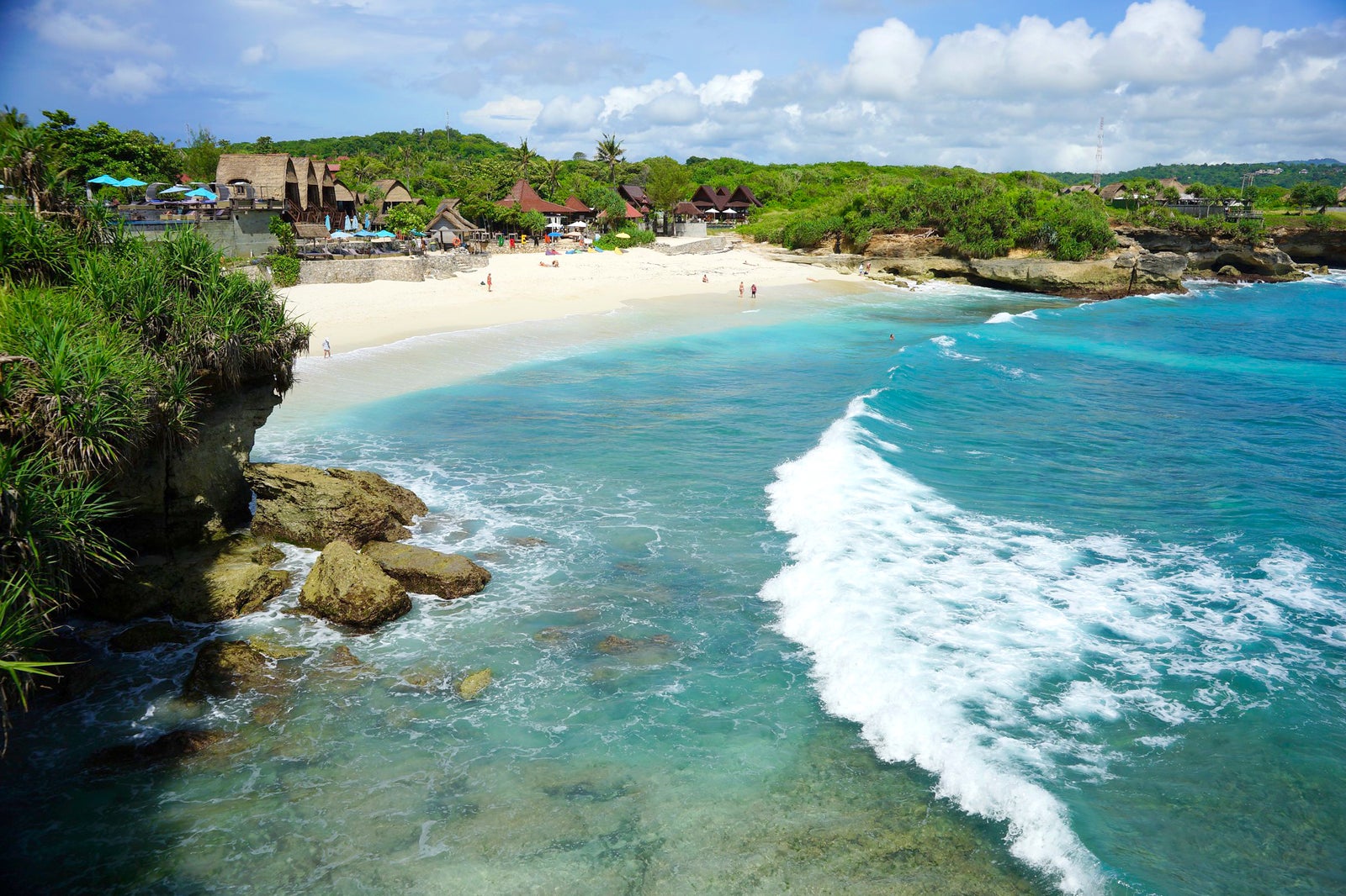 Dream Beach Bali - Secluded Beach on Nusa Lembongan - Go Guides