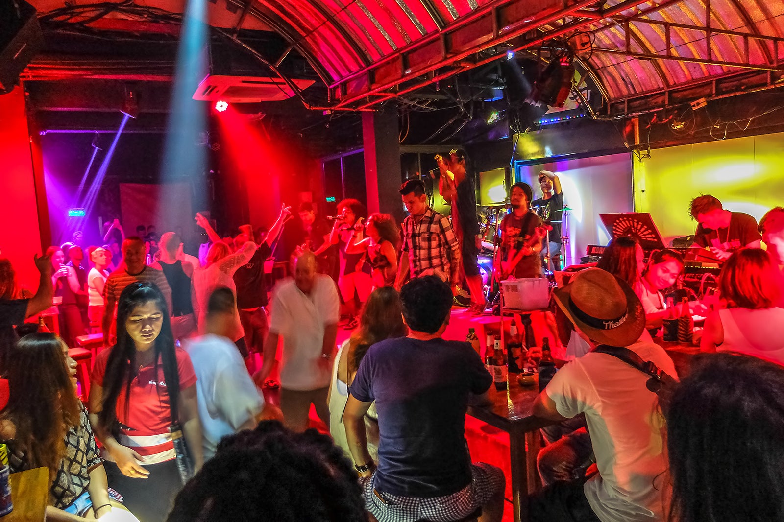 7 Best Live Music Bars In Phuket Best Places For Phuket Live Music