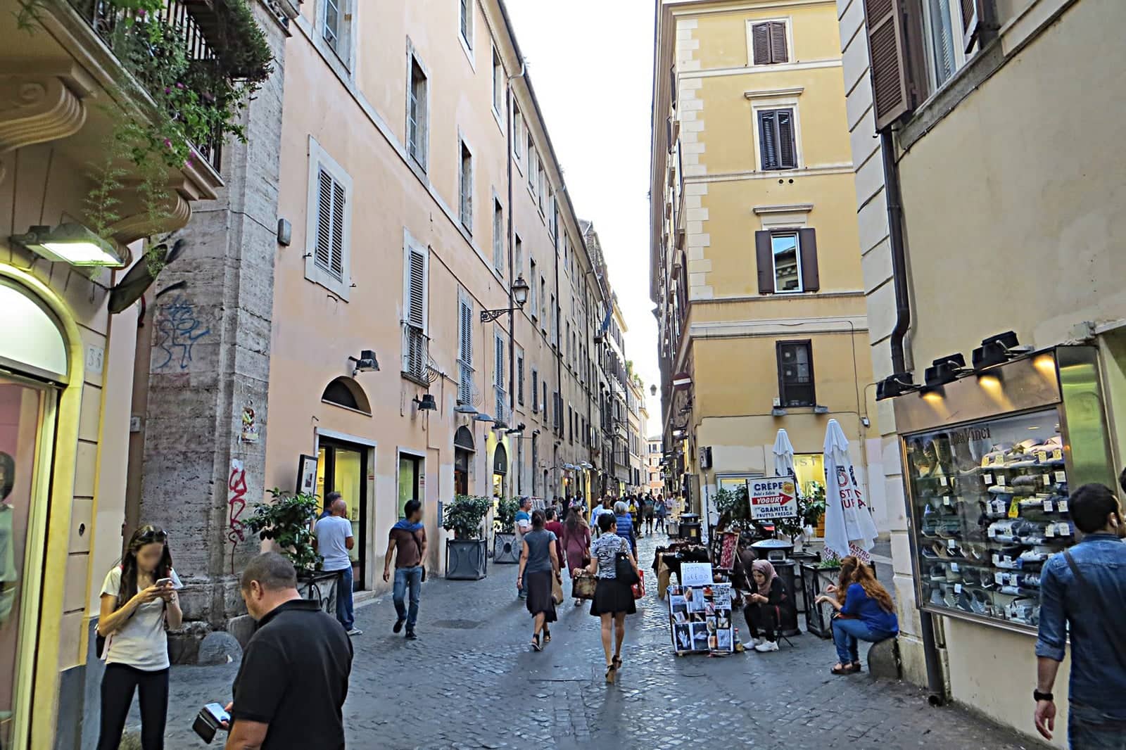 12 Most Popular Streets in Rome - Take a Walk Along Rome's Streets and ...