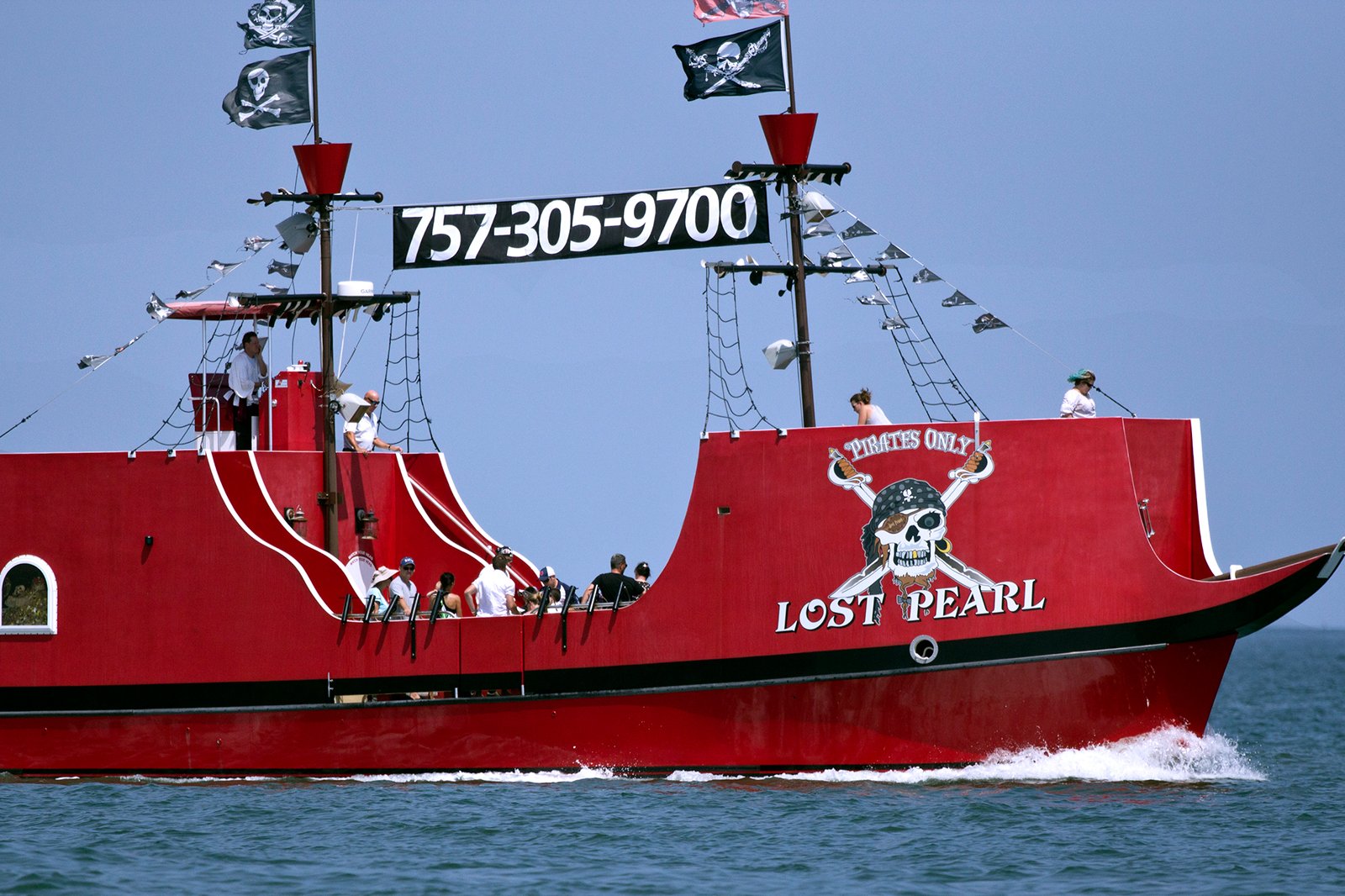 The Lost Pearl Pirate Ship is now in Tampa - The Mommy Spot Tampa Bay