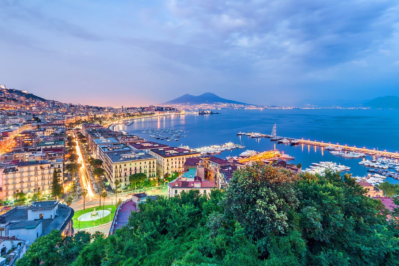 10 choses à faire à Naples À la découverte des joyaux de Naples 10 choses à faire à Naples À la découverte des joyaux de Naples