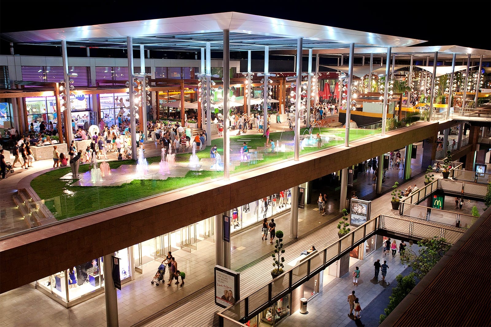 La Maquinista in Barcelona La Maquinista in Barcelona Go Guides