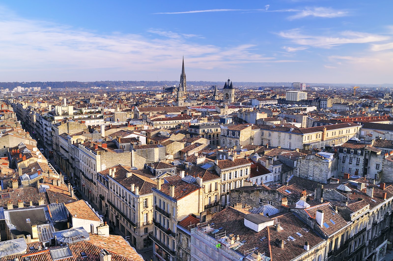 ボルドー 便利な情報満載の旅行ガイド Go Guides