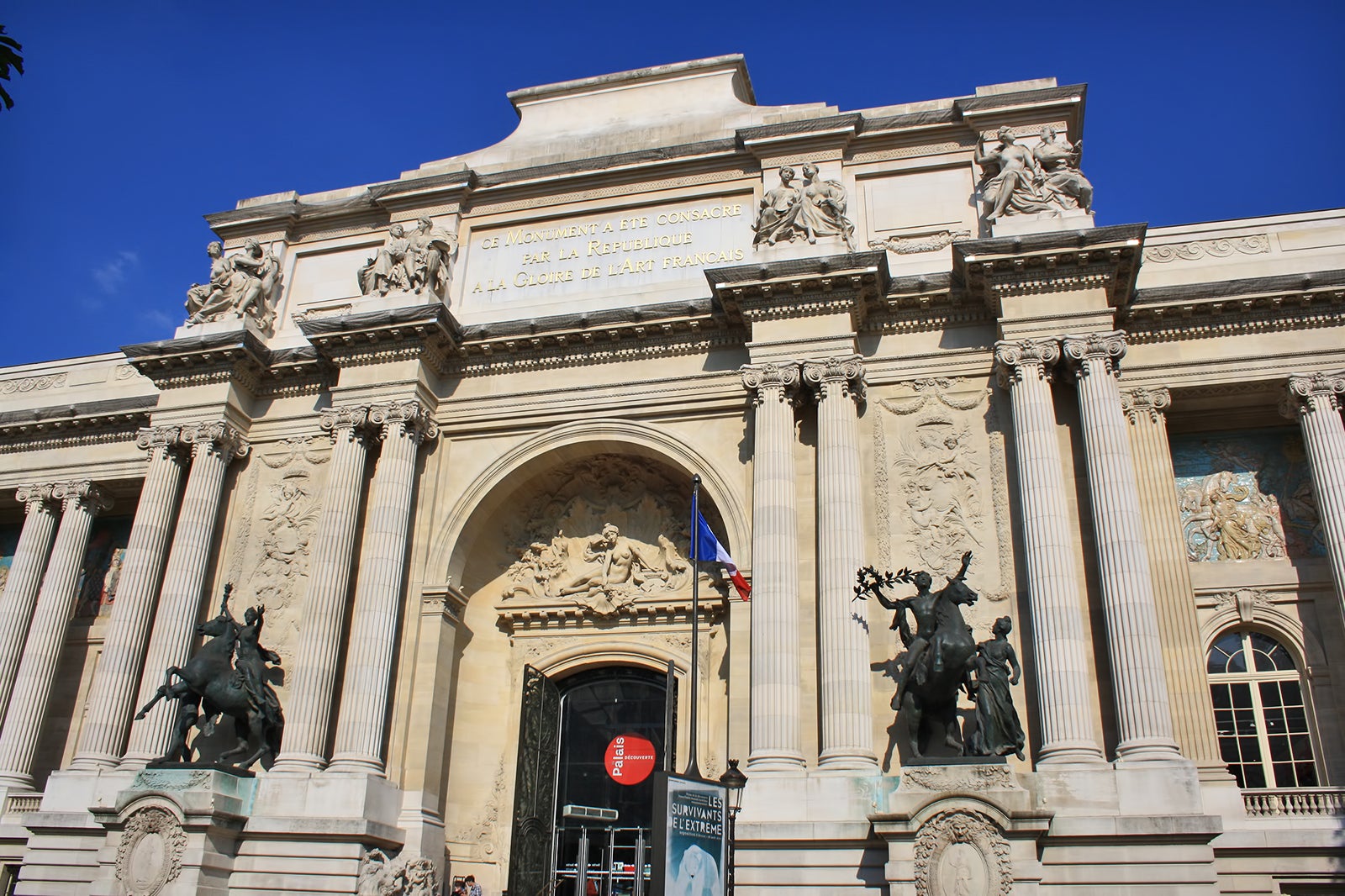 les lumières de la nuit et le ciel au moyen-âge - Boutique Cité des  sciences et de l'industrie - Palais de la découverte