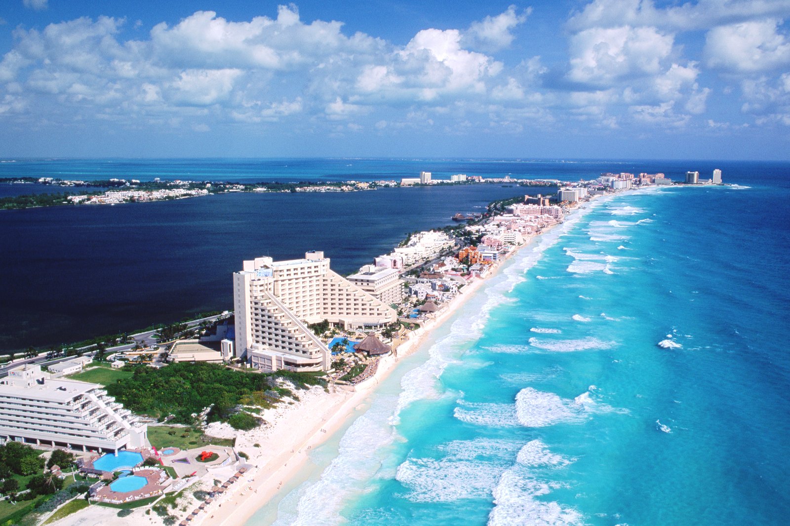 cancun travel packages