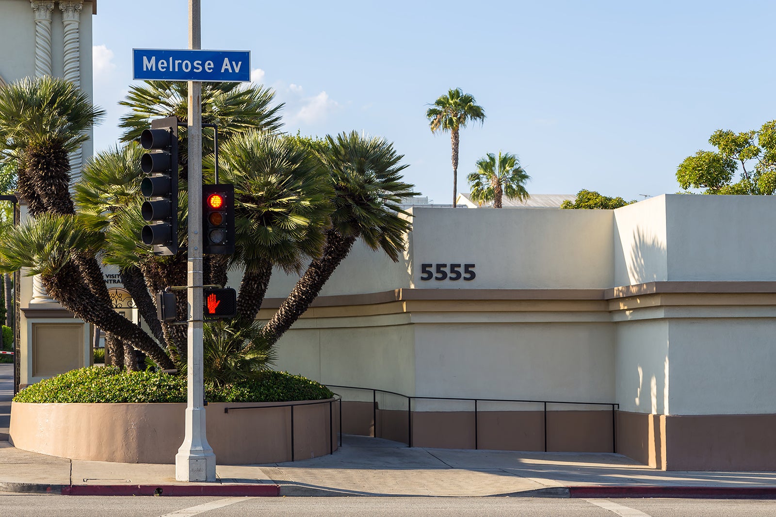 Paramount Pictures Studios in Los Angeles - The Only Remaining Major Film  Studio in Hollywood - Go Guides