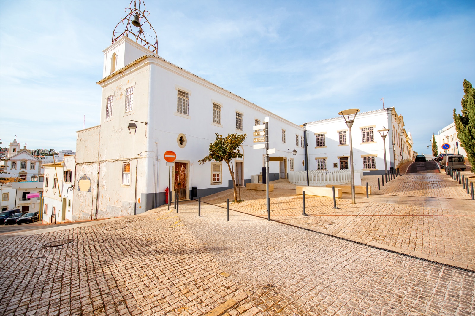 What to do in Porto when it rains: 19 ideas to escape the rain — A