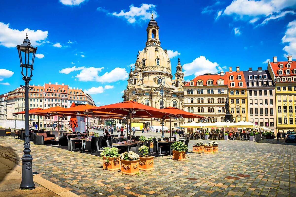 Food And Dining In Dresden Dresden Travel Guide Go Guides food-and-dining-in-dresden-dresden-travel-guide-go-guides