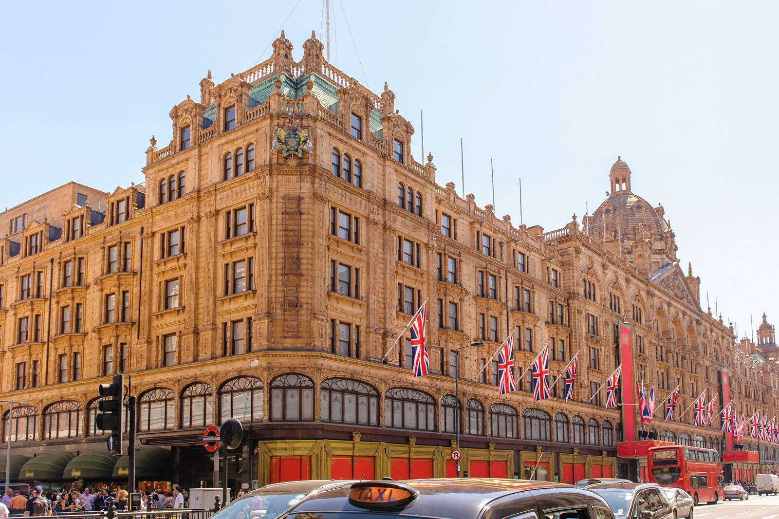 Harrods In London The UK s Largest Luxury Department Store Go Guides Harrods In London The UK s Largest Luxury Department Store Go Guides