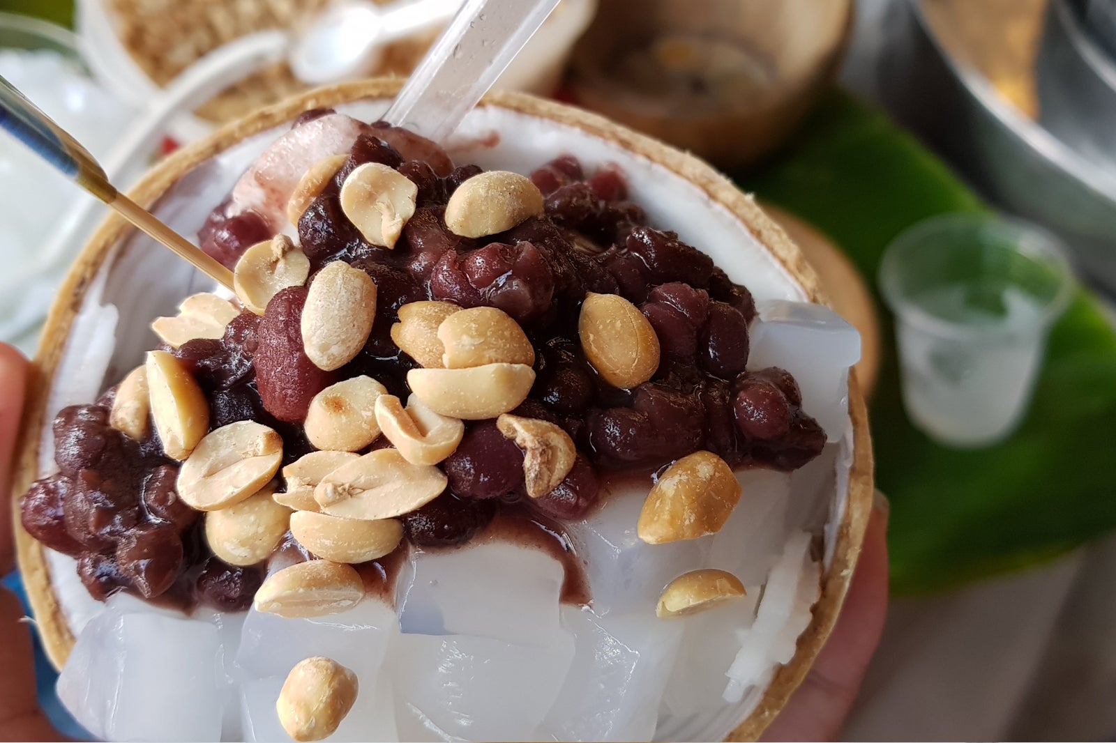 a-mini-guide-to-thai-desserts-what-you-need-to-know-about-local