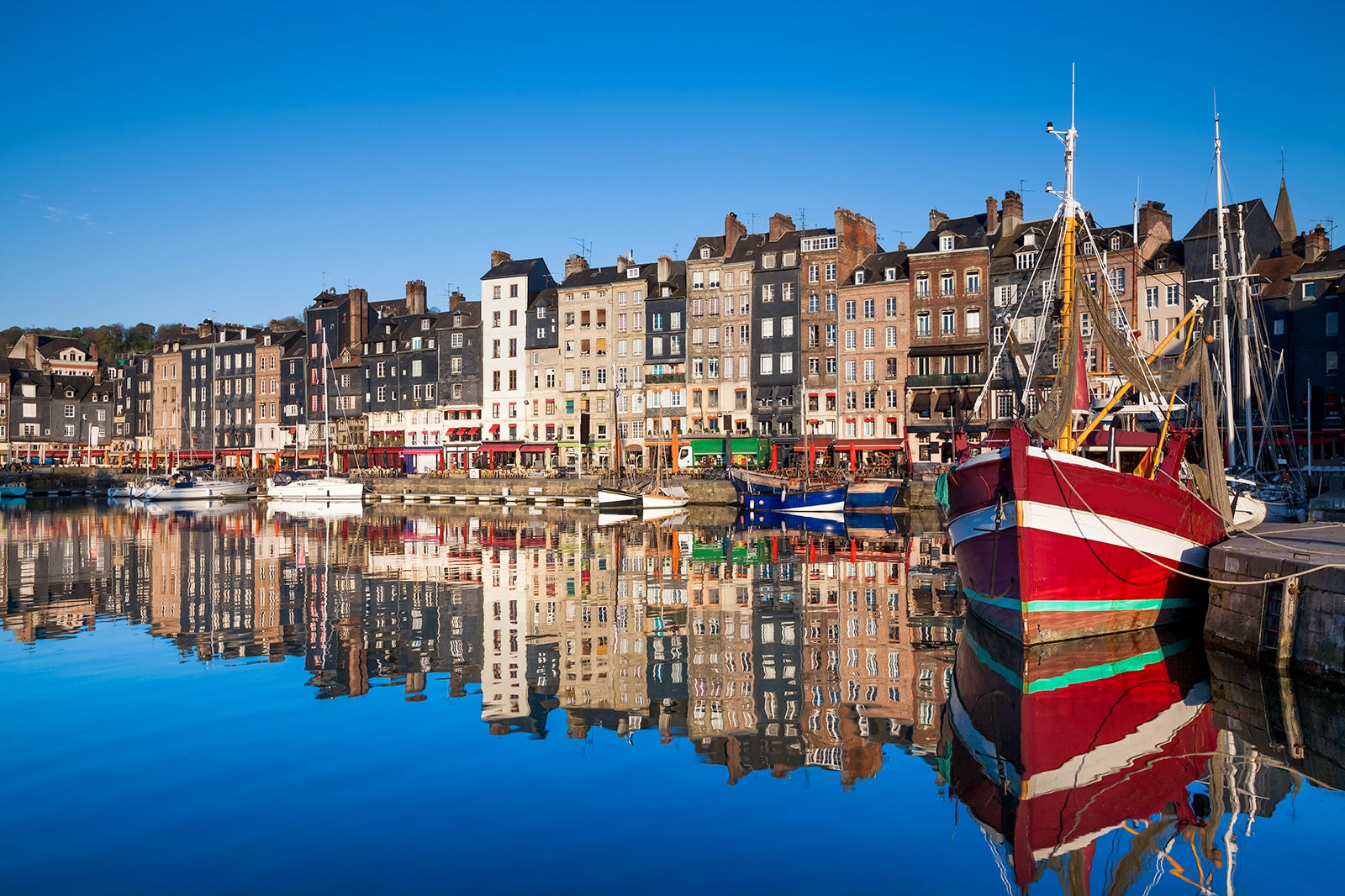 distance tours honfleur