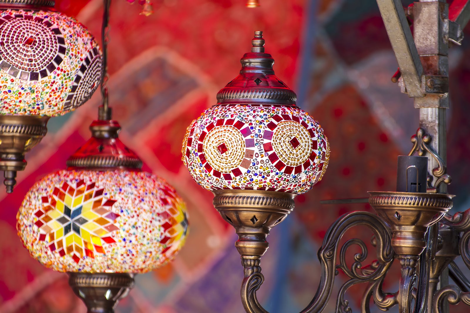 10 Interesting Souvenirs to Buy in Qatar - What to Buy for Your Friends ...