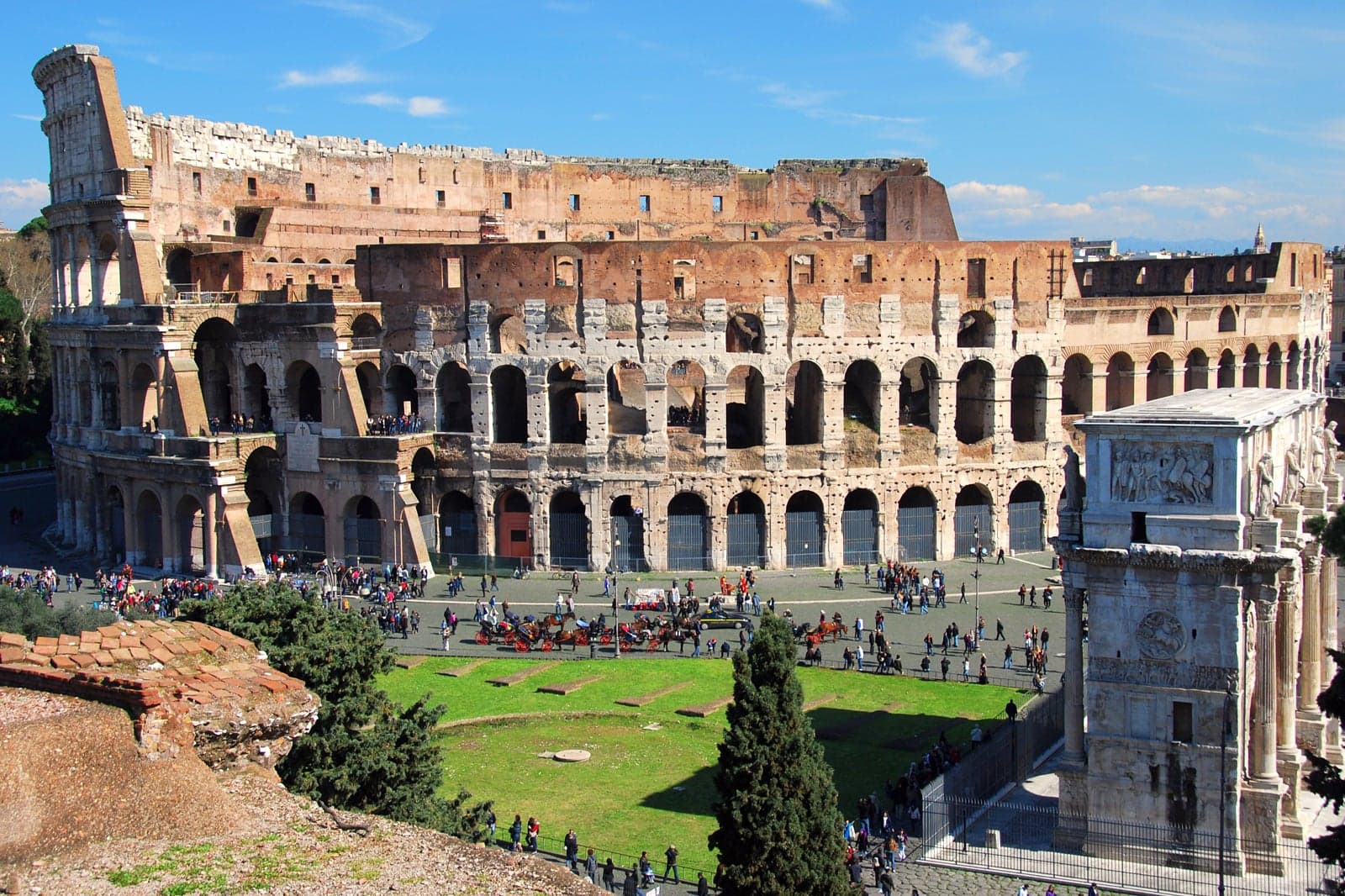 Monti in Rome - Surrounded by Historical Treasures - Go Guides