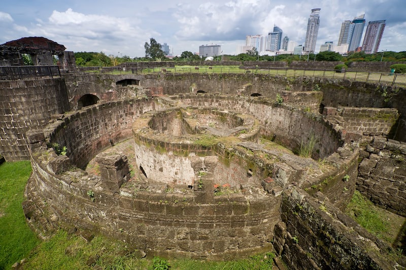 Intramurous Gate Manila Intramuros - The Walled City In Manila – Go Guides
