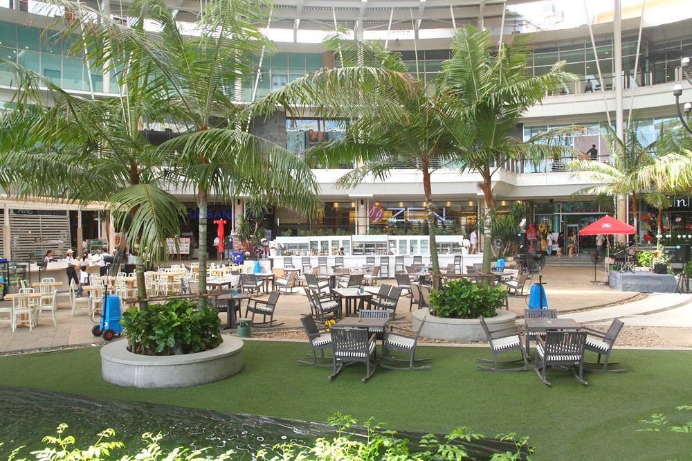 ▷ Central Phuket Floresta Shopping Mall - PHUKET 101