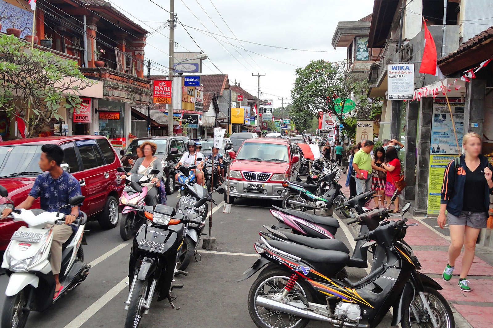 Shopping street, Ubud, Gianyar, Bali, … – License image – 70512470