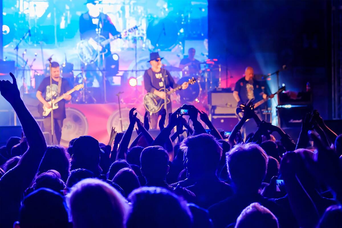 Nightlife in Minneapolis Minneapolis travel guide Go Guides