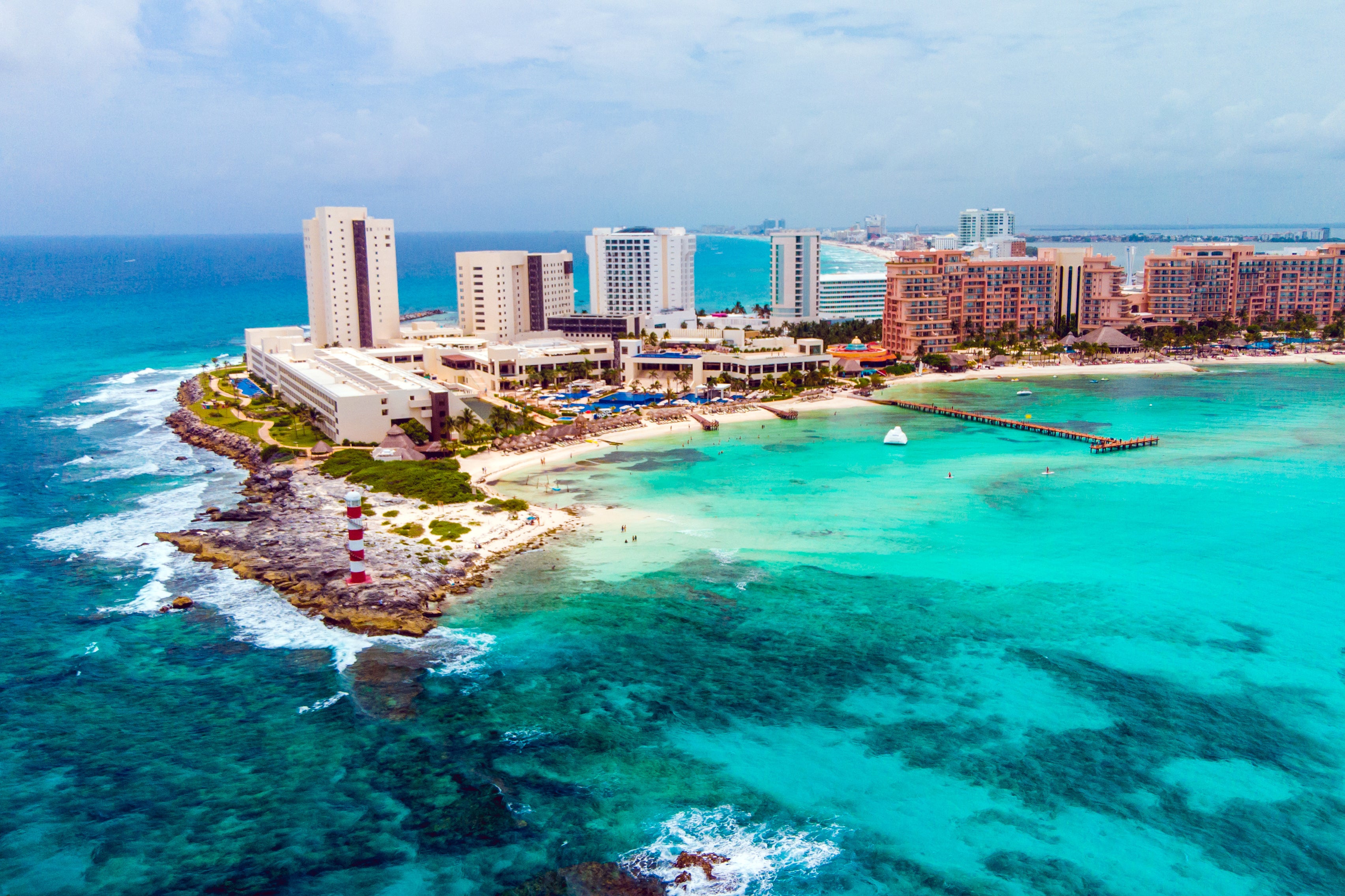 mujeres beach cancun