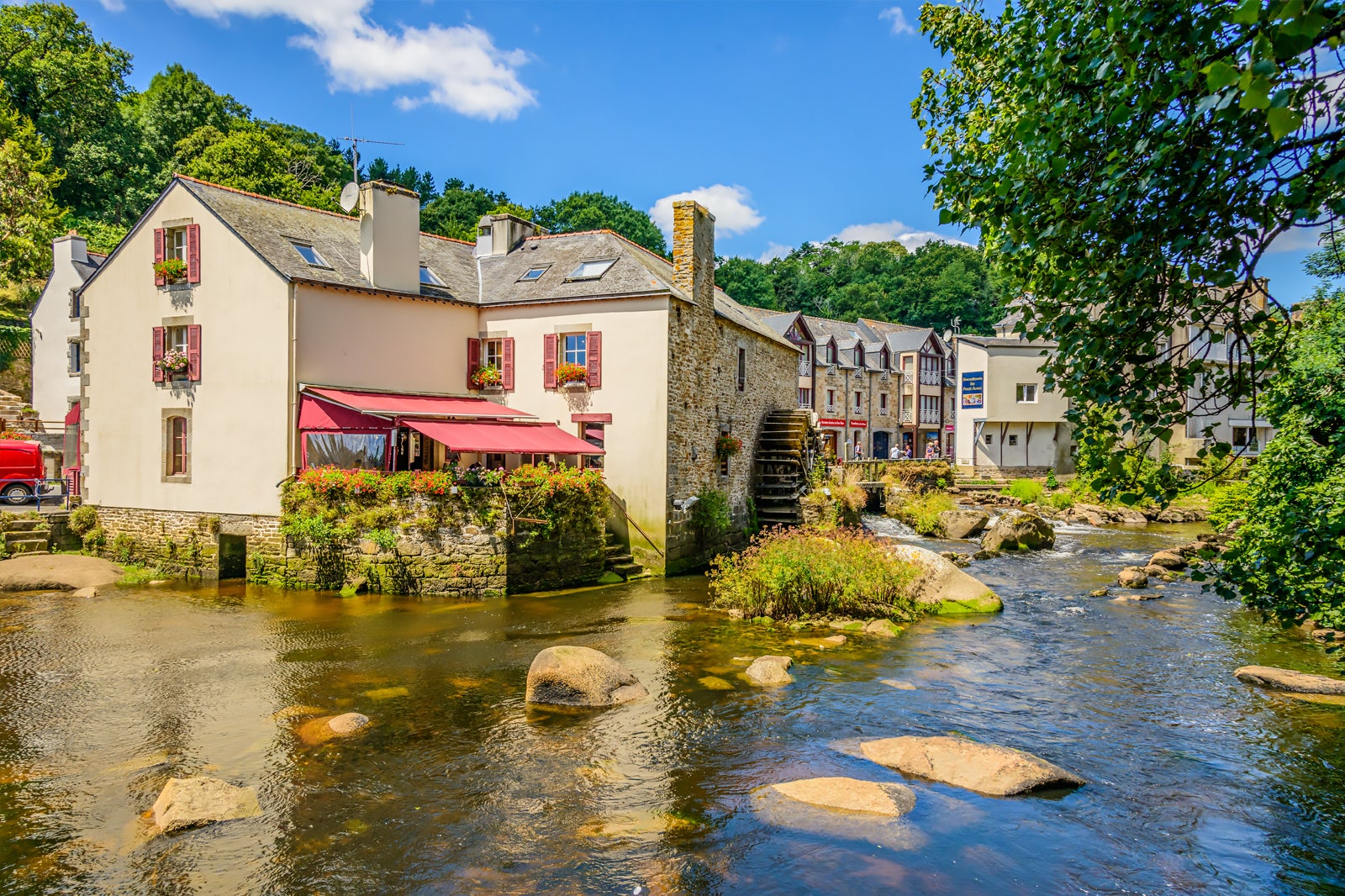 Small Towns In Brittany France