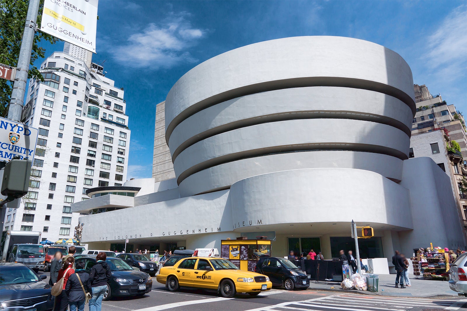 solomon r. guggenheim museum tour