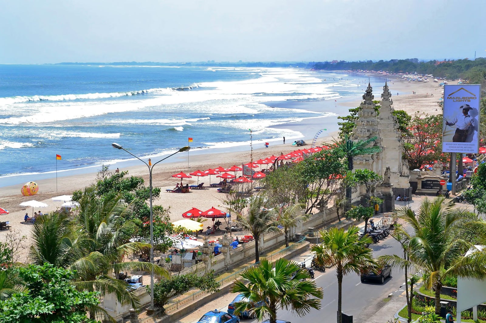 Kuta Beach Walking Street Guide To Jalan Pantai Kuta Go Guides