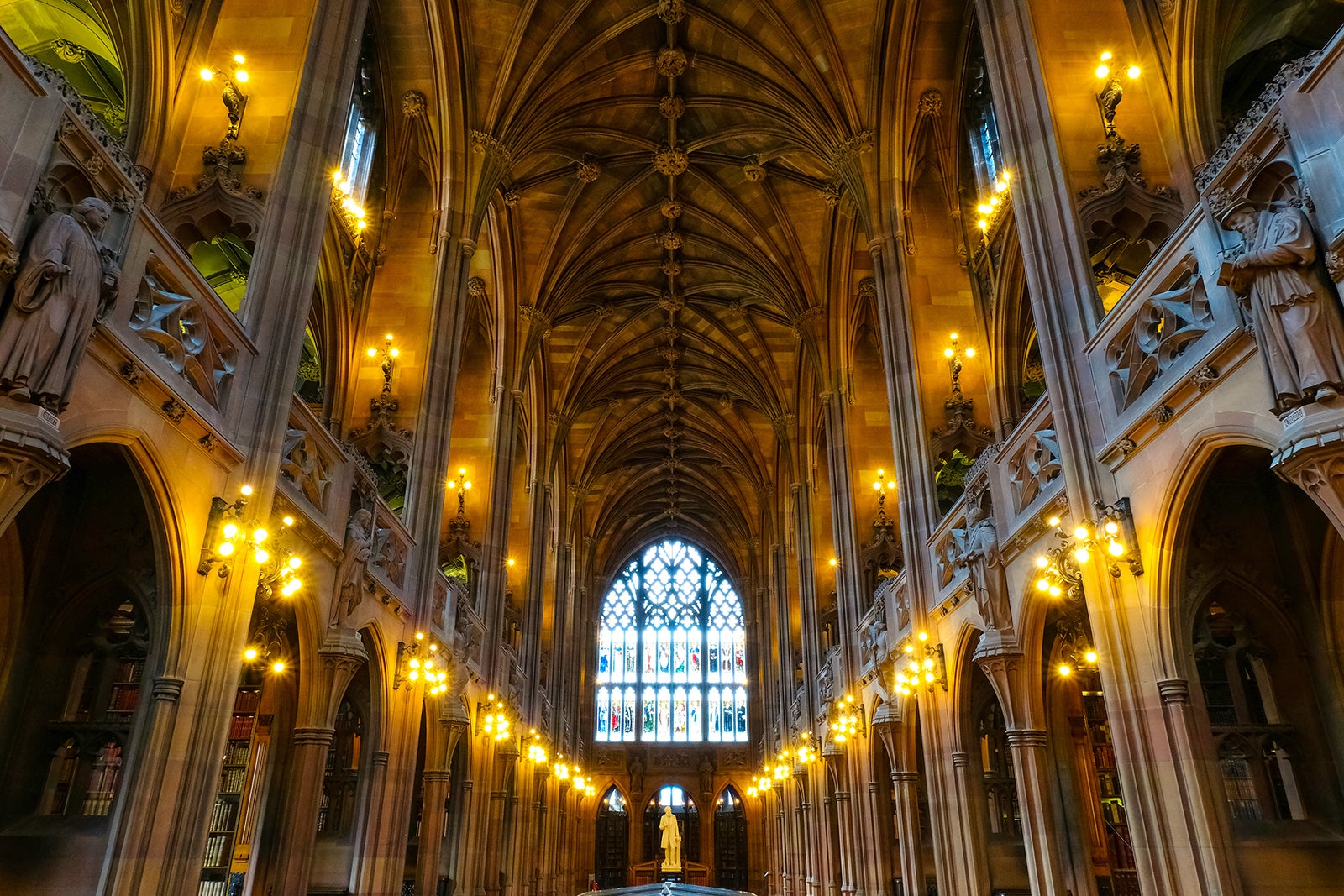 10-things-to-do-in-manchester-on-a-small-budget-what-are-the-cheap