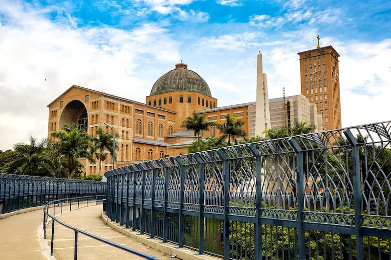 4 atrações em Aparecida do Norte Visite o maravilhoso santuário de Nossa Senhora Aparecida 4 atrações em Aparecida do Norte Visite o maravilhoso santuário de Nossa Senhora Aparecida