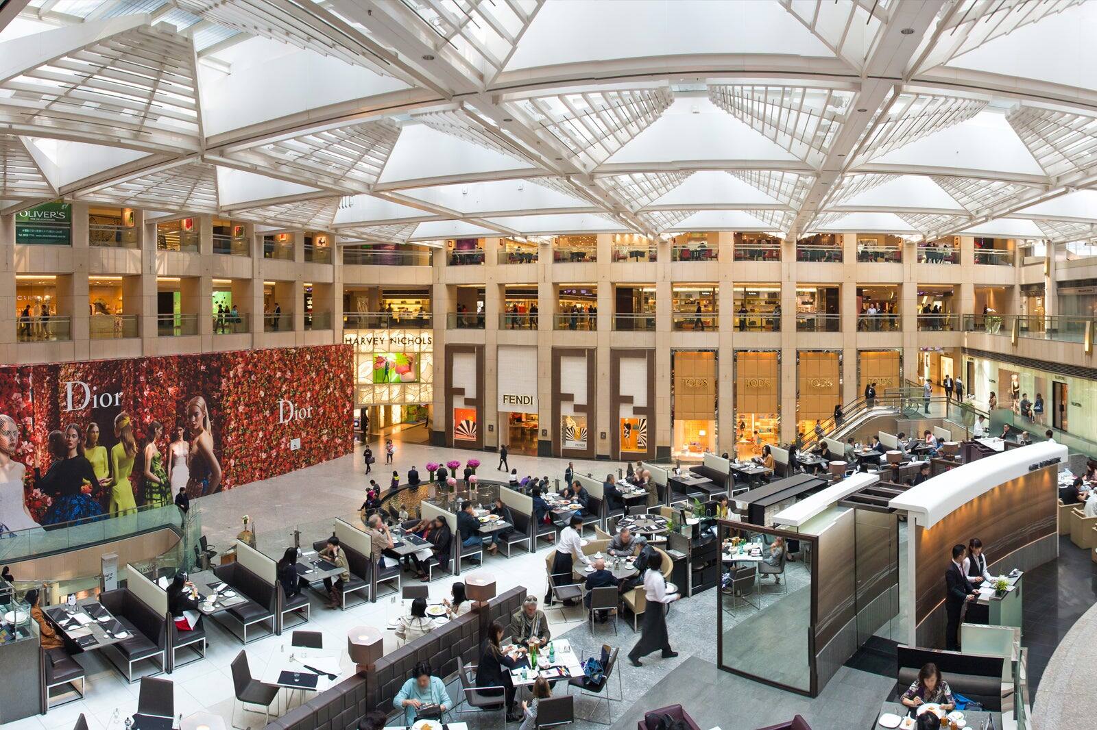 Landmark Shop Landmark Hong Kong - Luxury Shopping Mall in Central Hong Kong – Go Guides