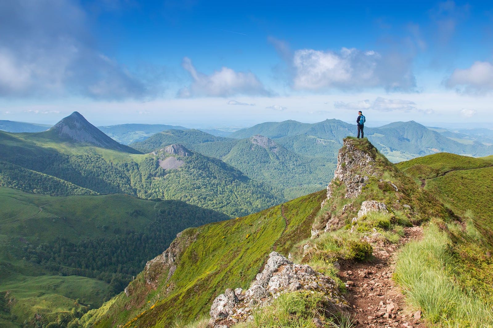 La région Auvergne-Rhône-Alpes va expérimenter à "la rentrée prochaine La région Auvergne-Rhône-Alpes va expérimenter à "la rentrée prochaine