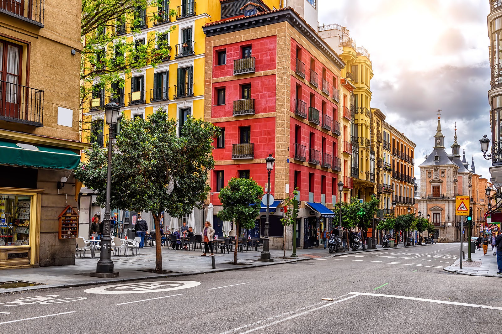 10-most-popular-streets-in-madrid-take-a-walk-down-madrid-s-streets