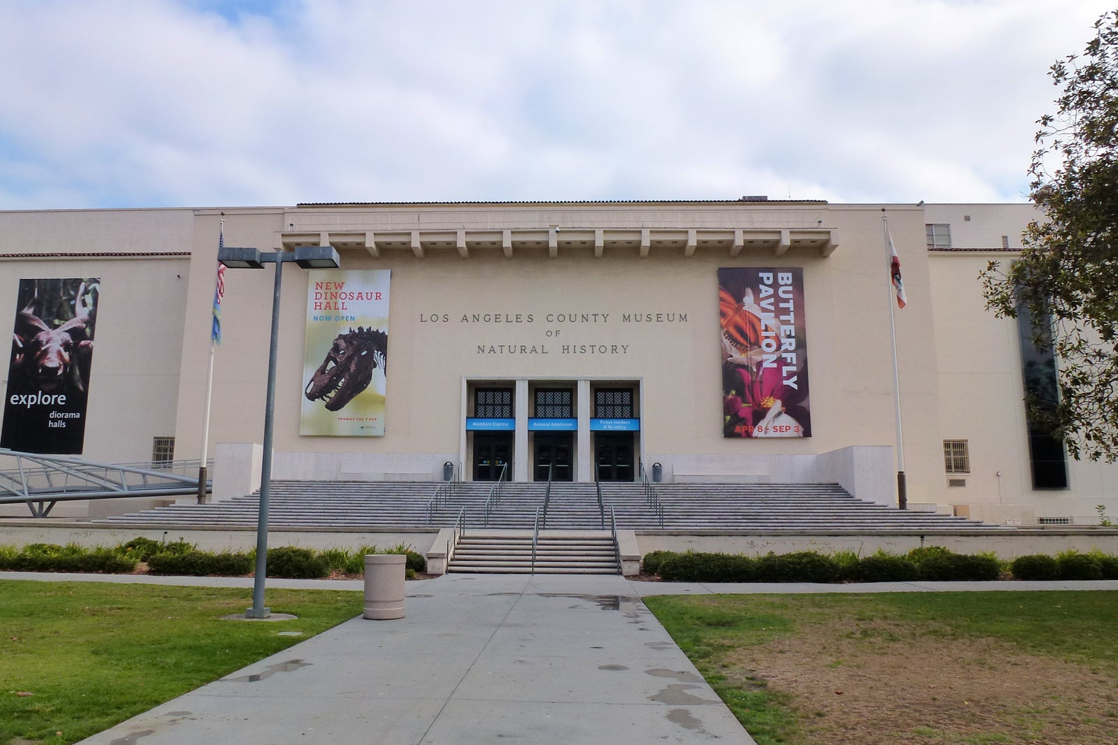 natural-history-museum-of-los-angeles-county-visit-the-largest