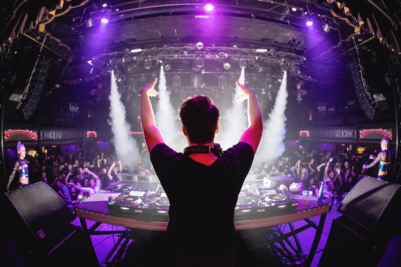 Top 10 Best EDM (Electronic Dance) Clubs in Miami [VIDEO] - Discotech