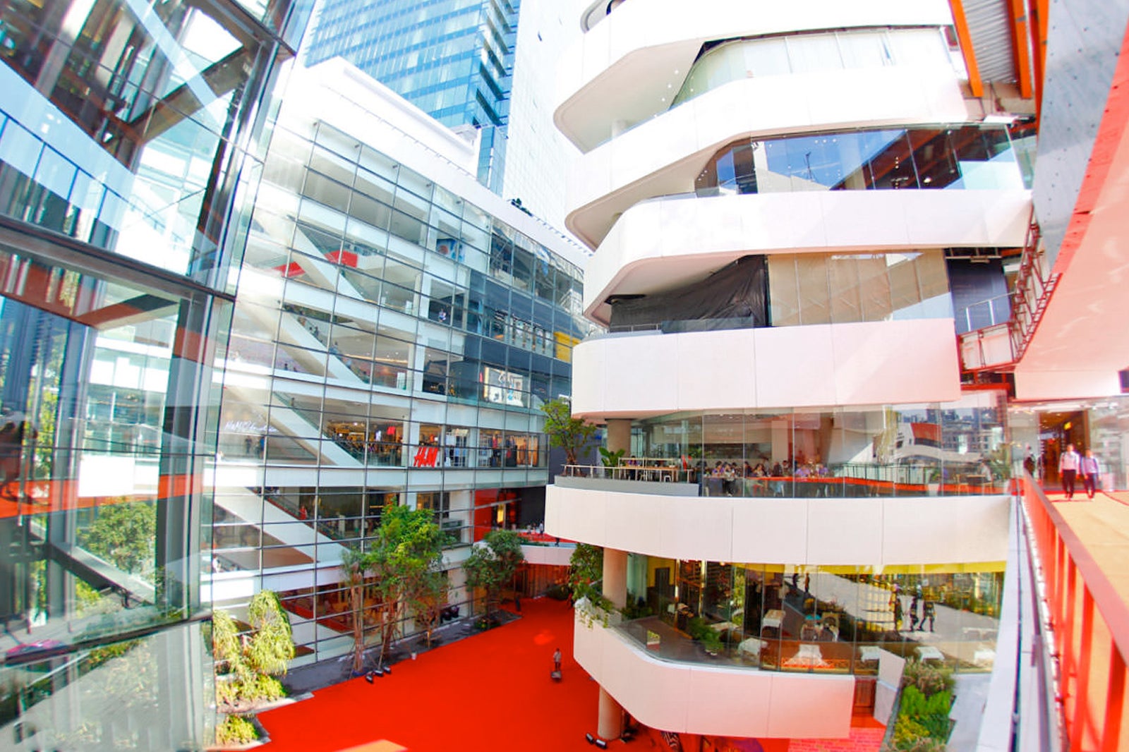 The EM District in Bangkok - The Emporium, EmQuartier and EmSphere