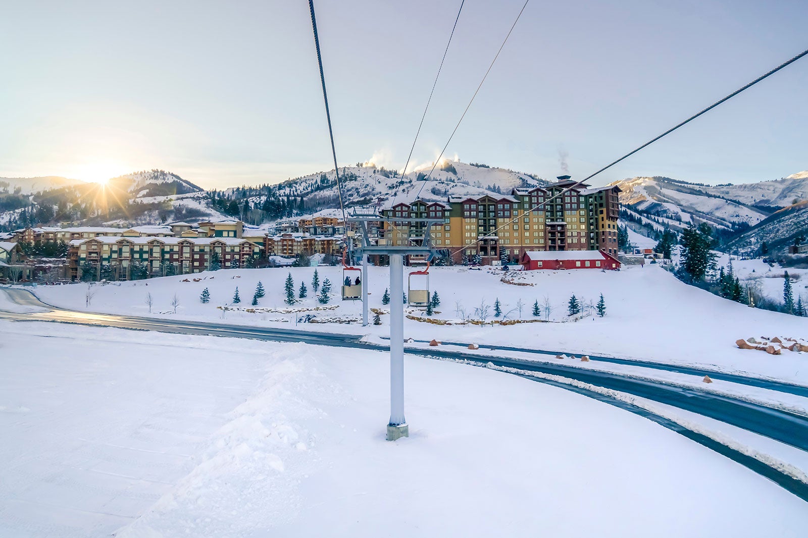 Navigating The Powder Paradise: A Comprehensive Guide To Ski Resorts ...