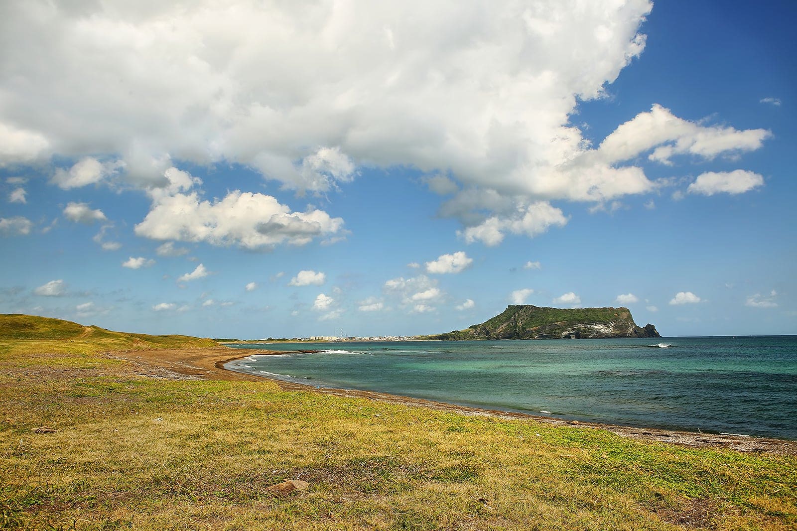 Seongsan Ilchulbong Peak credit to hotels.com Seongsan Ilchulbong Peak