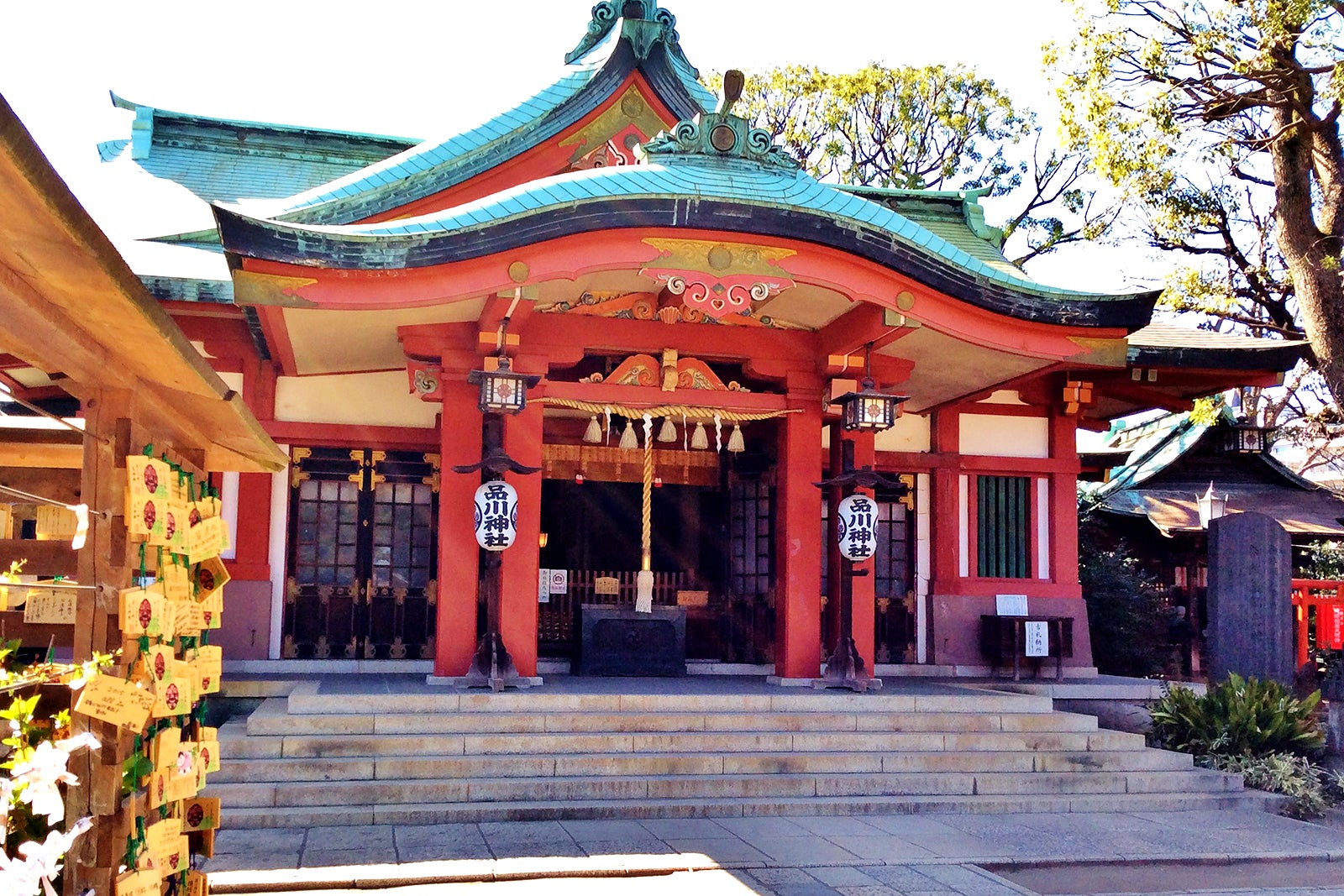 must visit temple in tokyo