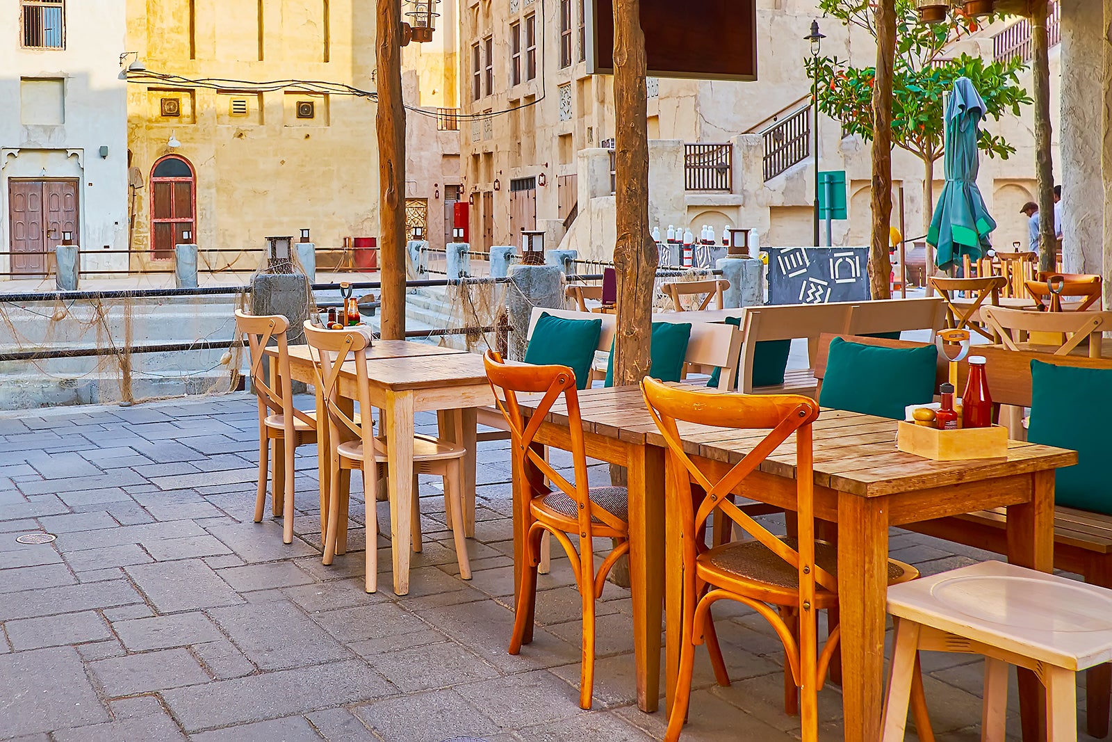 10 Best Local Restaurants In Dubai Where To Find Dubai s Best Local