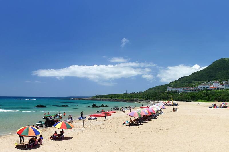 日本から憧れのドリームビーチが楽しめる旅先 10 選 一生に一度は訪れてみたい世界のビーチリゾートがあなたの来るのを待っている Go Guides 日本から憧れのドリームビーチが楽しめる旅先 10 選 一生に一度は訪れてみたい世界のビーチリゾートがあなたの来るのを待っている Go Guides